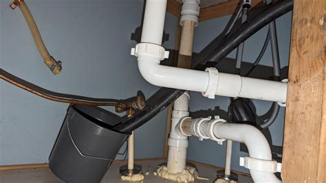 Need guidance with kitchen sink : r/Plumbing