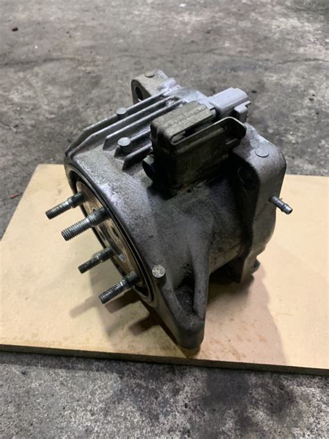 トヨタ ノア ヴォクシー Zrr75 ビスカス カップリング デフ 純正品 中古 異音なしの落札情報詳細 Yahooオークション落札価格