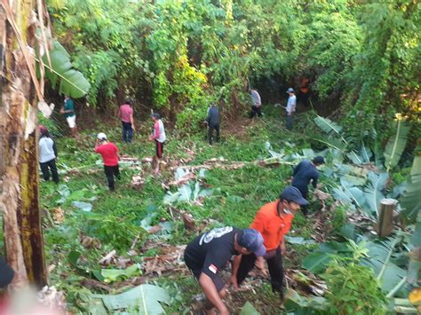 Jaga Kebersihan Lingkungan Desa Penatih Dangin Puri Gelar Jumat Bersih