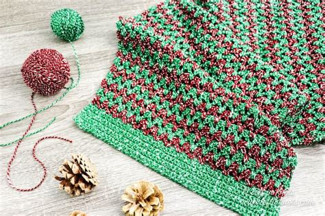 Crochet Christmas Table Runner - Free Pattern - Left in Knots