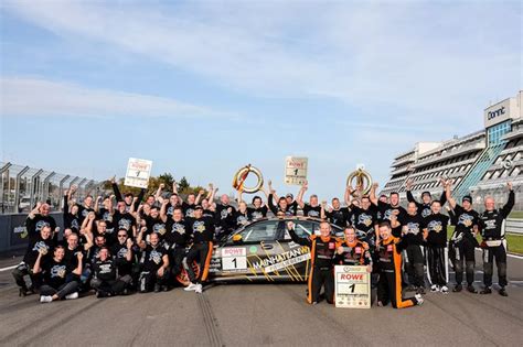 Adrenalin Motorsport Zum Sechsten Mal Meister