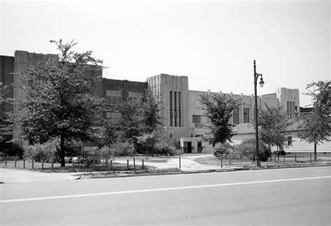 Detroiturbex.com - Redford High School