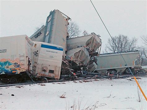 Union Pacific Train Derails Near Knapp Sunday Afternoon The Tribune