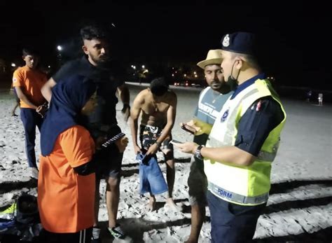 Dua Beradik Mati Lemas Di Pantai Chenang