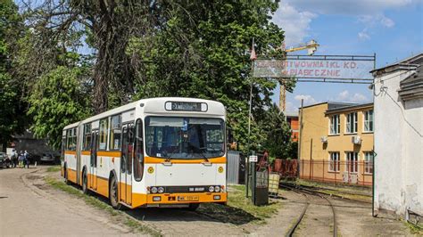 Przejazd Ikarus Zemun IK160P A70504 KMKM Warszawa Linia 51 YouTube