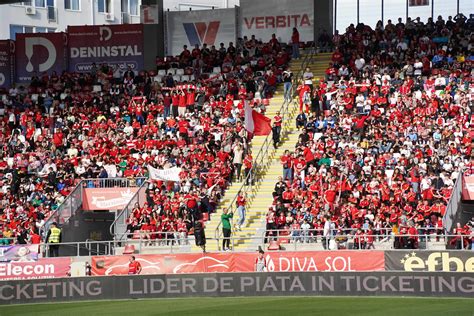 Mircea Rednic Uluit De Atmosfera F Cut De Copii La Uta Fc Boto Ani