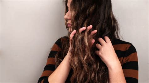 How To Scrunch Your Hair Overnight 15 Steps With Pictures