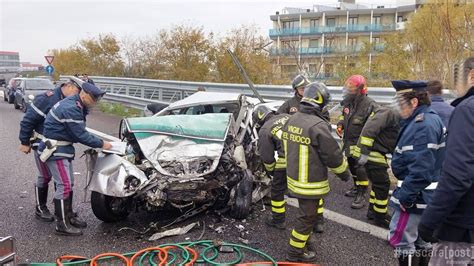 Incidente Asse Attrezzato Due Morti Nello Schianto A Dragonara Foto