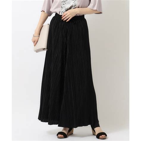 キューティーブロンド Cutie Blonde ランダムプリーツがポイント 毎日穿きたくなるイージーワイドパンツ ブラック ファッション通販 MAGASEEK マガシーク