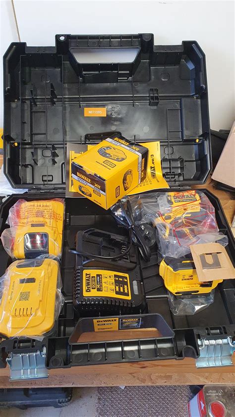 A Rare Uk Deal Two Free Batteries And A £30 Rebate R Dewalt