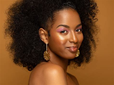 Le Nude Se D Cline Sur Les L Vres En Trois Rouges Chez Air Cosmetics