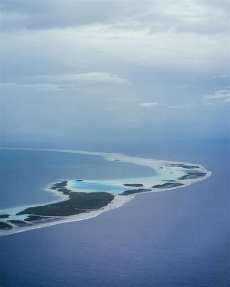 Sur l atoll de Rangiroa le plus grand de la Polynésie française Un