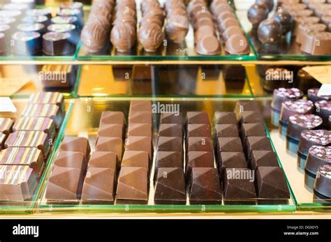 Black Chocolate Supermarket Hi Res Stock Photography And Images Alamy