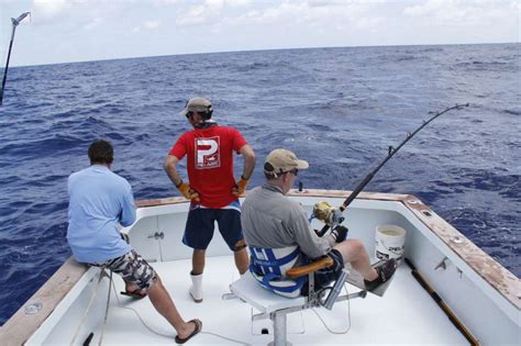 Tiger Shark Fishing Aboard The BnM 4 17 2012 Official Fishing