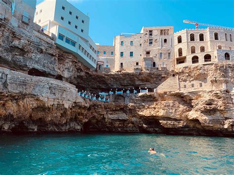 Visita Delle Grotte Di Polignano A Mare Escursioni In Barca