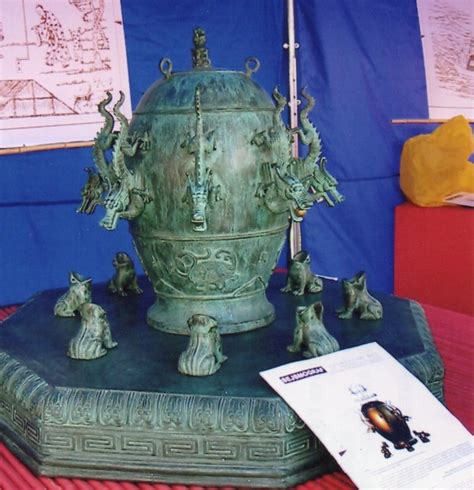 Zhang Heng Seismograph Could Record Earth's Dangerous Movements - Ancient Pages