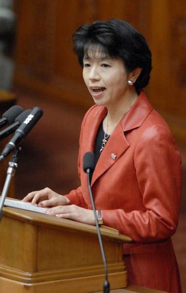 大田弘子（おおた・ひろこ） 【第1次安倍内閣】経：女性大臣の系譜 写真特集：時事ドットコム