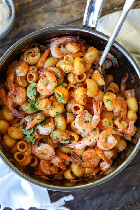 Shrimp Pasta With Spicy Vodka Sauce Delallo