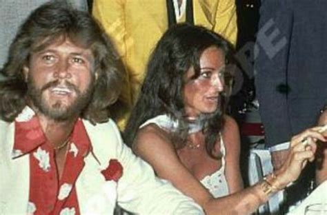 Pin By Claudia Bonsignore On Bee Gees Barry Gibb Andy Gibb Man Standing