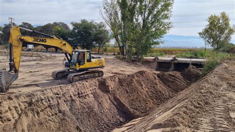 Hidr Ulica Ejecuta Obras De Control De Cauces Aluvionales En Zonas