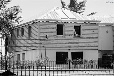 Abandoned Building Locationubicaciónlieu Saint Martin José