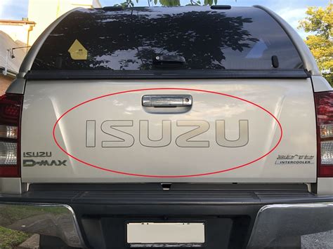 ISUZU LOGO TAILGATE DECAL CHROME