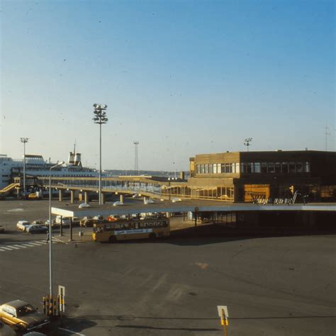 Turku Silja Terminaali Valkeat Laivat