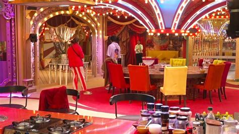 Bigg Boss 16 Live Feed Priyanka Nimrit Mein Hui Aadhi Raat Ko Badi