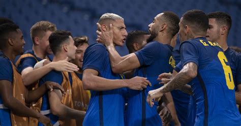 Tóquio seleção brasileira vence a Arábia Saudita e avança às quartas