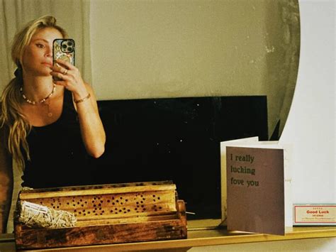 Erin Moriarty Erinelairmoriarty Nude Leaks OnlyFans Fapellino