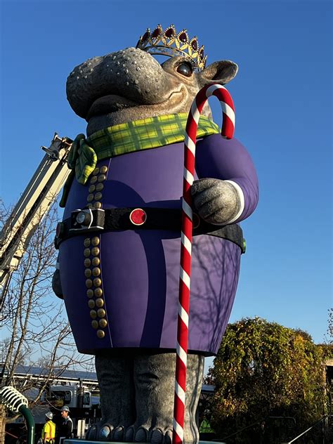 Giant Fiona Nutcracker in Place at Cincinnati Zoo to Kick Off PNC