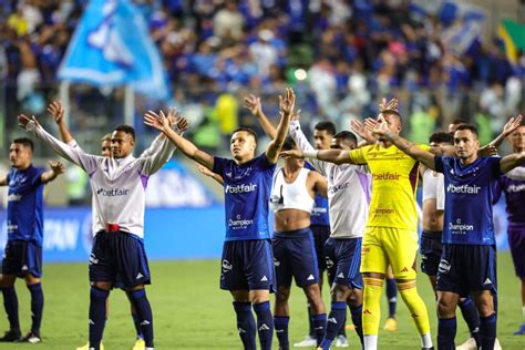 Rivaldo Exalta For A Do Cruzeiro E Destaca Ponto Chave Da