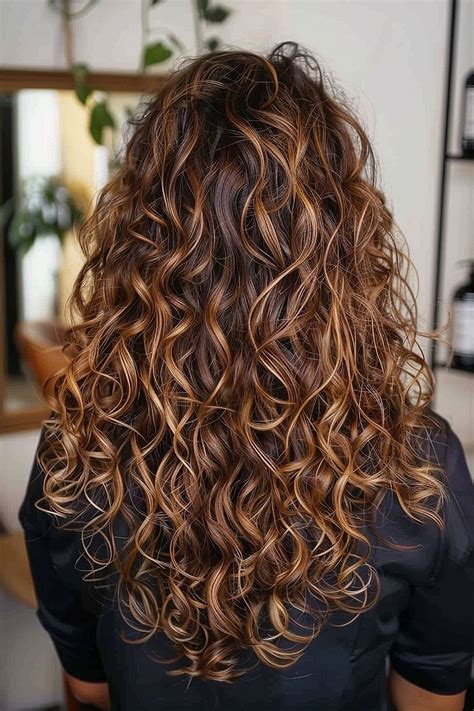 32 Most Flattering Hairstyles For Long Curly Hair