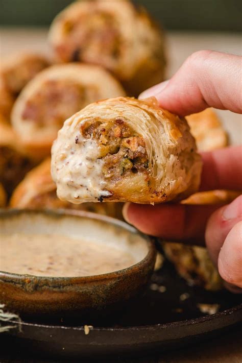 Puff Pastry Sausage Rolls Oven Or Air Fryer Neighborfood Sausage Rolls Puff Pastry Sausage