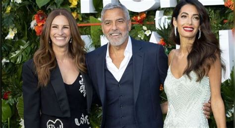 How George Clooney's Friendship 'Saved' Julia Roberts