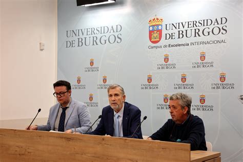 Joan Manuel Serrat será investido doctor honoris causa por la