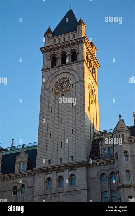 Old Post Office Pavilion Building In Washington Dc Stock Photo Alamy