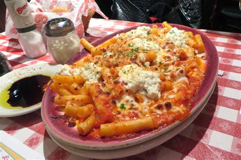 simply inter nos: EAT | BUCA DI BEPPO