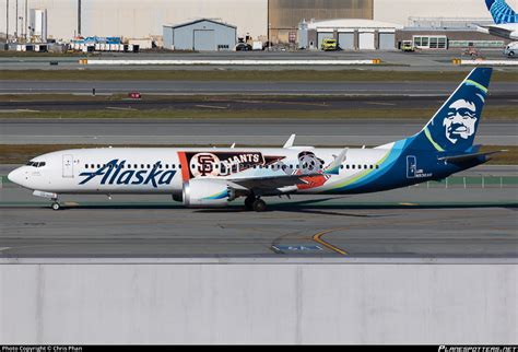 N Ak Alaska Airlines Boeing Max Photo By Chris Phan Id