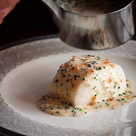 Pan Seared Sea Bass With Caviar Beurre Blanc Recipe Kaiviar