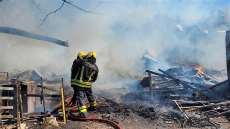 Concepción Del Uruguay Vivienda Sufrió Pérdidas Totales Tras Un Incendio Genesis24net