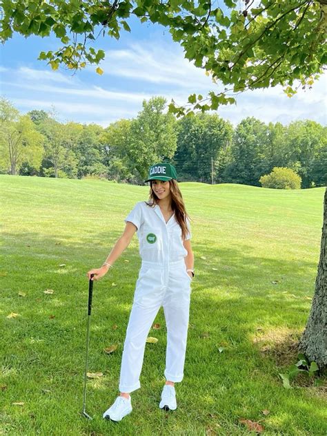 Golf Caddie Costume Inspiration