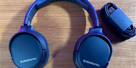 Review Steelseries Arctis Wireless Headphone Gaming Dengan Fitur