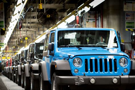 Jeep Momma - Blog: Jeep Wrangler Assembly Plant Tour!