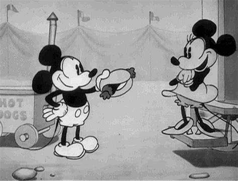 Evolucion De Mickey Mouse Timeline Timetoast Timelines