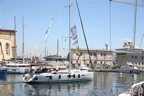 Sognando Itaca Concluso A Napoli Il Viaggio In Barca A Vela Di AIL