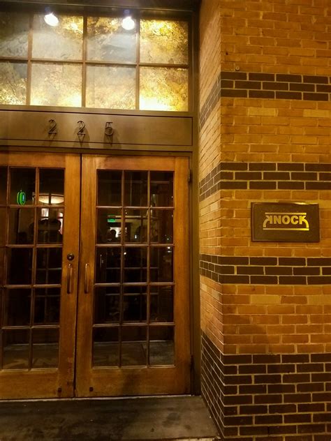 Gay Philadelphia Guide Gay Bars Clubs Hotels Beaches Reviews And Maps GayCities