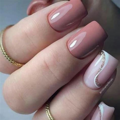 Uñas chiquitas y bonitas cómo tú Manicura de uñas Manicura Uñas