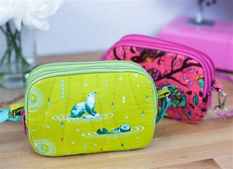 Triple Zipper Bag Free Sewing Pattern With A Tutorial