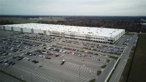 Drone Views Of The Amazon Warehouse In Etna Ohio Youtube